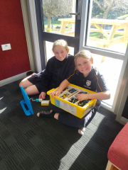 Room 19 goes full robo-brick mode!
