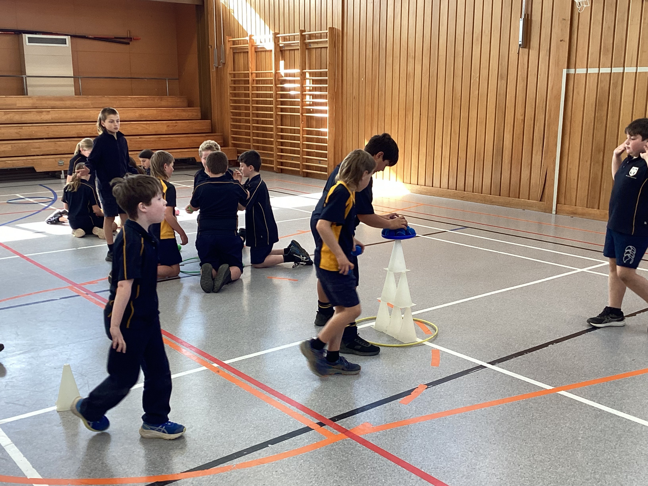 Stack and snap! Sports fun with Skip!